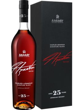 Коньяк Арарат Шарль Азнавур Авторский Бленд 25 лет 40% 0,75л п/у