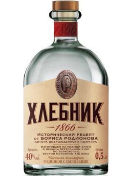 Спиртной напиток Хлебник 40% 0,5л